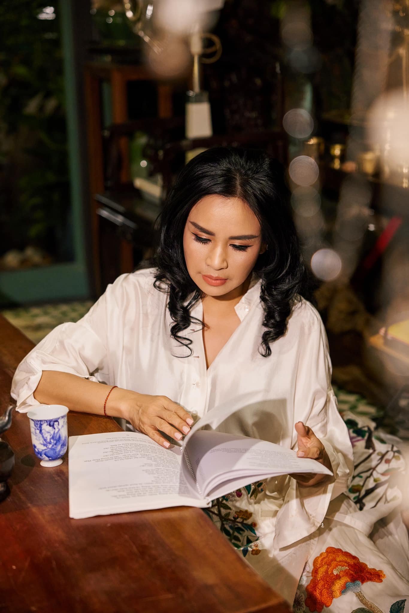 Nữ NSND sở hữu nhà mặt tiền ở quận Tây Hồ, U60 vẫn đẹp căng tràn, viên mãn bên người chồng nổi tiếng- Ảnh 8.