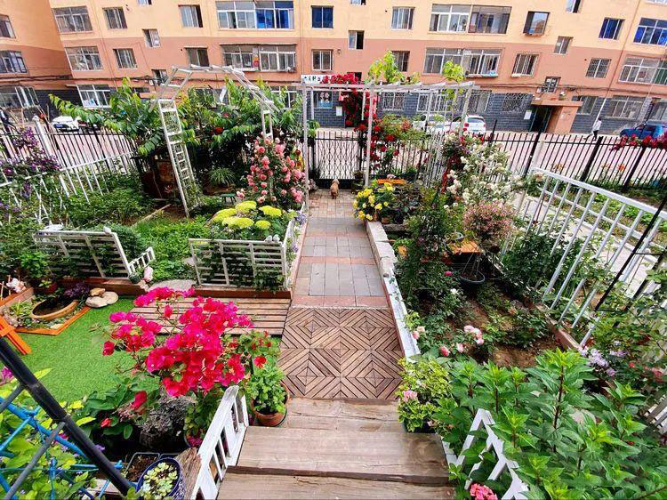 Từ bãi đất trống thành 