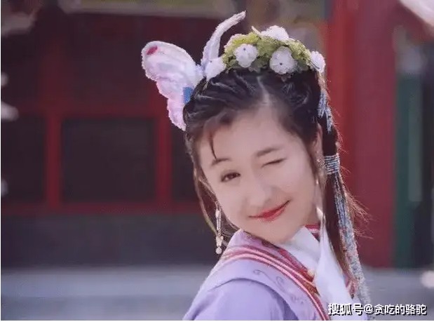 Mỹ nhân kỳ lạ tiên đoán trước, cứu Hòa Thân khỏi cái kết ê chề: Được ban một phần gia sản của ông ta- Ảnh 2. Mỹ nhân kỳ lạ tiên đoán trước, cứu Hòa Thân khỏi cái kết ê chề: Được ban một phần gia sản của ông ta- Ảnh 2.