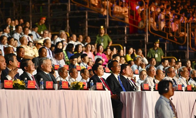 Bình Thuận: GRDP bình quân đầu người hơn 100 triệu đồng/năm- Ảnh 1.