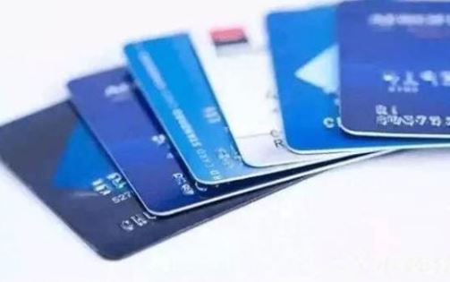 3 bức ảnh tuyệt đối không nên lưu trong điện thoại kẻo "mất sạch" tiền- Ảnh 2. 3 bức ảnh tuyệt đối không nên lưu trong điện thoại kẻo "mất sạch" tiền- Ảnh 2.