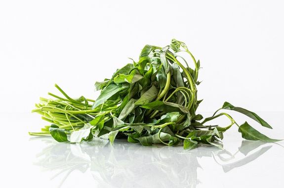 5 loại rau dễ "ngậm" thuốc trừ sâu nhất chợ, cái số 1 nhiều người thích mê- Ảnh 1. 5 loại rau dễ "ngậm" thuốc trừ sâu nhất chợ, cái số 1 nhiều người thích mê- Ảnh 1.