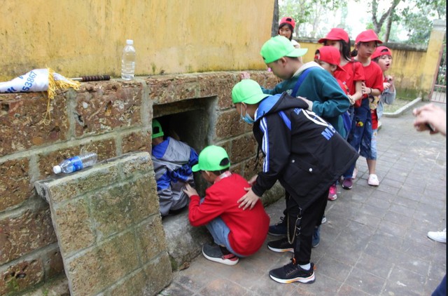 Kiệt tác quân sự Việt Nam 32km: Nơi con người 'sống trong cát', có ngôi đình 4 xe tăng kéo không đổ- Ảnh 7.