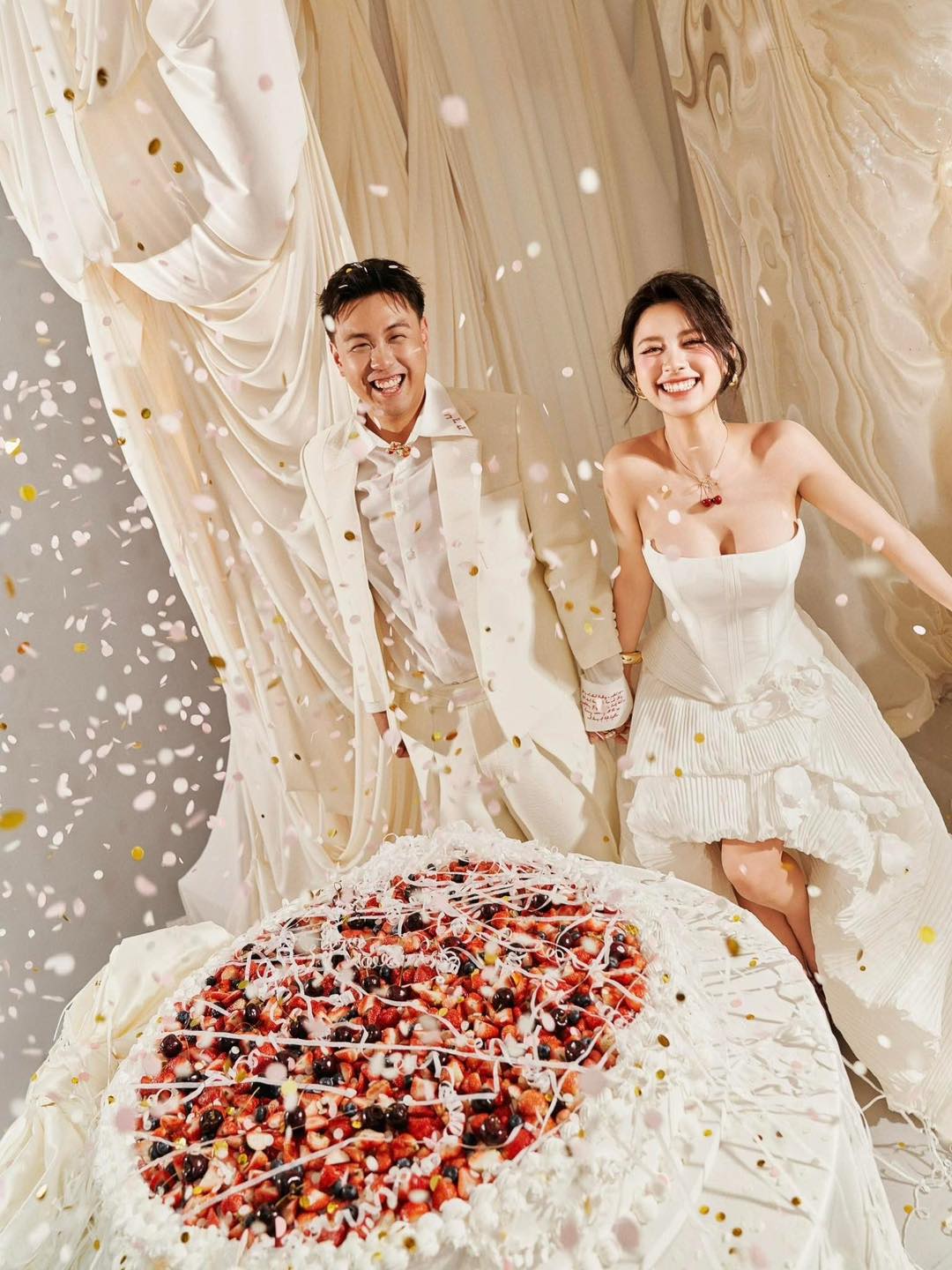 Huyme - Hàn Hằng tung ảnh cưới: Tưởng ngôn tình đọc đến bình luận thì phì cười!- Ảnh 6.