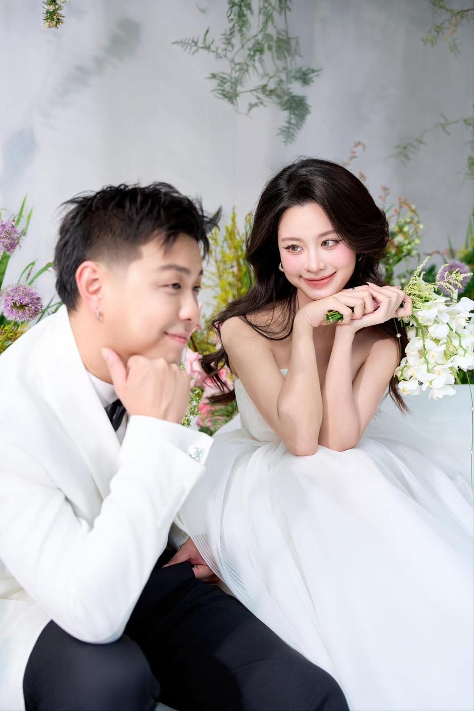 Huyme - Hàn Hằng tung ảnh cưới: Tưởng ngôn tình đọc đến bình luận thì phì cười!- Ảnh 4.