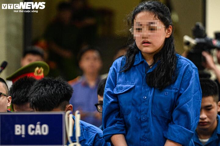 Nữ 'quái xế' tông chết cô gái dừng đèn đỏ ở Hà Nội lĩnh 8 năm 6 tháng tù- Ảnh 1. Nữ 'quái xế' tông chết cô gái dừng đèn đỏ ở Hà Nội lĩnh 8 năm 6 tháng tù- Ảnh 1.