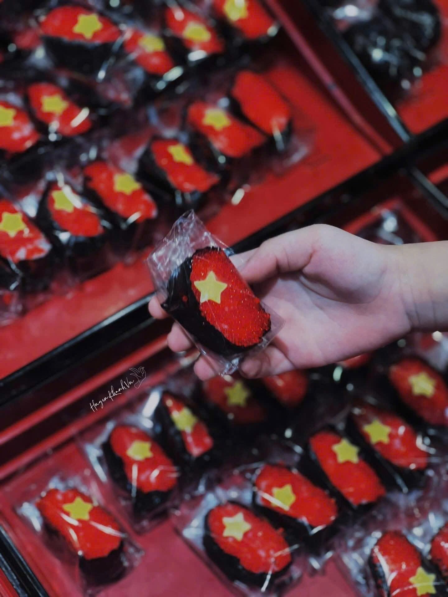 Bức ảnh chụp quầy siêu thị khiến hàng triệu người tự hào, trend yêu nước này đỉnh quá!- Ảnh 3.