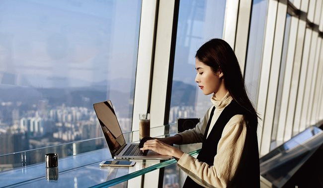Một người giữ thái độ khiêm tốn ở 3 ĐIỀU này chắc chắn KHÔNG TẦM THƯỜNG: Khi tức giận giữ bình tĩnh, lúc thành công giữ im lặng!- Ảnh 1. Một người giữ thái độ khiêm tốn ở 3 ĐIỀU này chắc chắn KHÔNG TẦM THƯỜNG: Khi tức giận giữ bình tĩnh, lúc thành công giữ im lặng!- Ảnh 1.