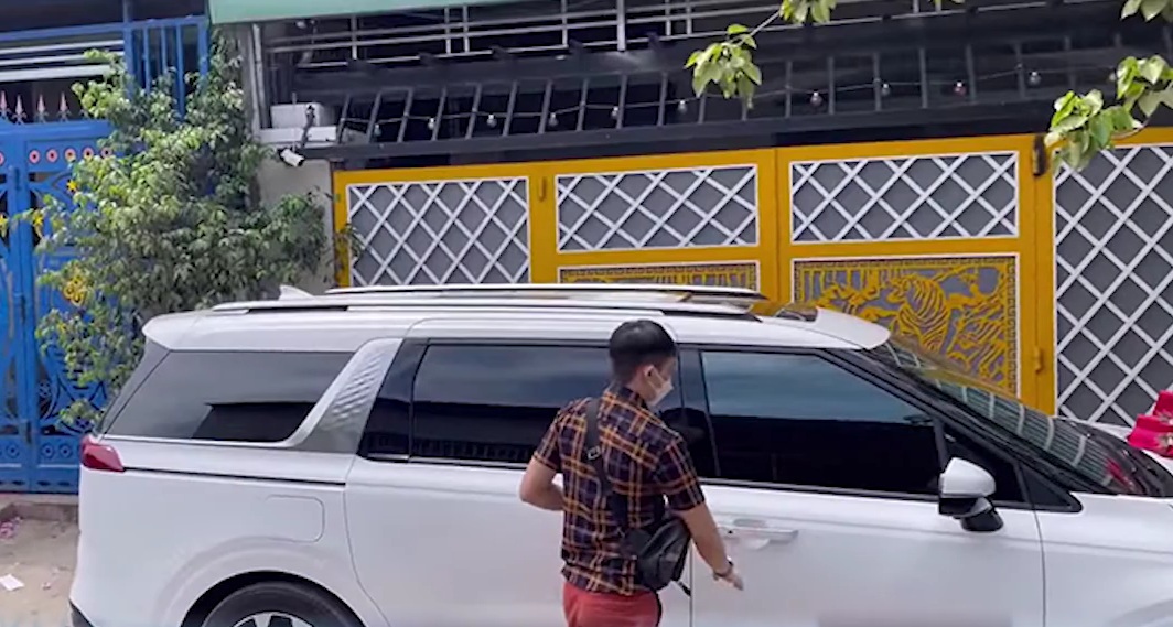Nam NSƯT 50 tuổi ăn chay trường, biệt thự, đất đai trải dài từ Việt Nam sang Mỹ, về nước cho cháu xấp USD- Ảnh 5. Nam NSƯT 50 tuổi ăn chay trường, biệt thự, đất đai trải dài từ Việt Nam sang Mỹ, về nước cho cháu xấp USD- Ảnh 5.