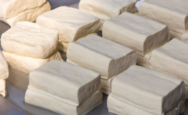 Tại sao nói "mua đậu phụ chọn rìa, mua củ sen chọn đốt"?- Ảnh 1. Tại sao nói "mua đậu phụ chọn rìa, mua củ sen chọn đốt"?- Ảnh 1.