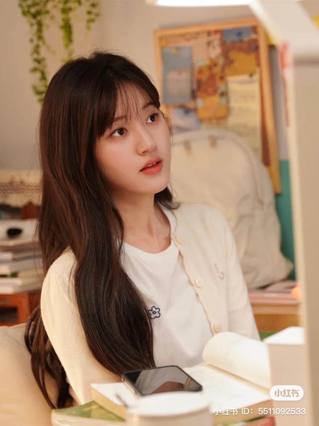 Tìm ra thời kỳ đỉnh cao nhan sắc của Triệu Lộ Tư- Ảnh 7. Tìm ra thời kỳ đỉnh cao nhan sắc của Triệu Lộ Tư- Ảnh 7.