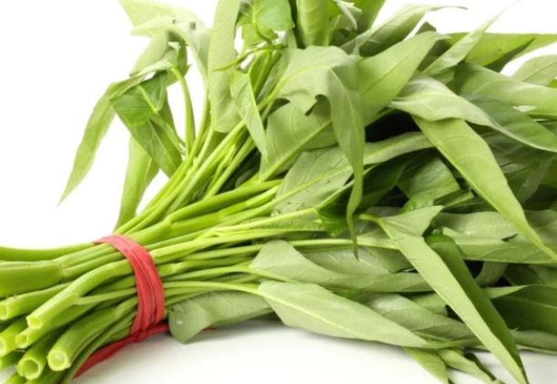 3 loại rau dễ "ngậm thuốc trừ sâu" nhất chợ, nhất là cái số 1- Ảnh 1.