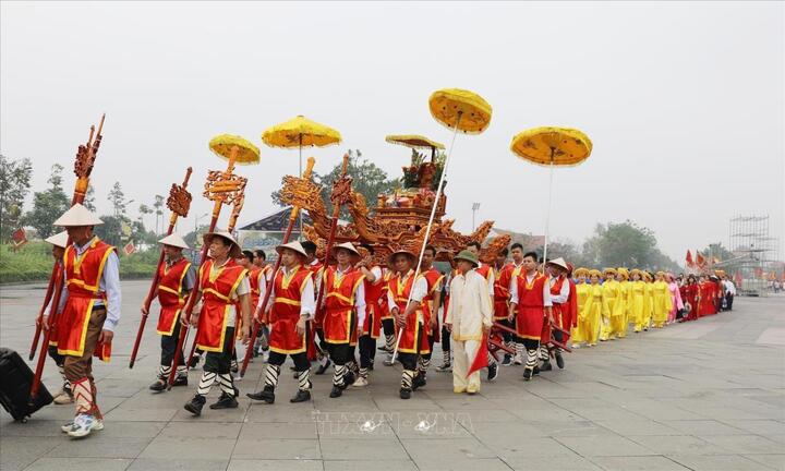 Tại sao tổ chức Giỗ Tổ Hùng Vương vào ngày 10/3 Âm lịch?- Ảnh 1.