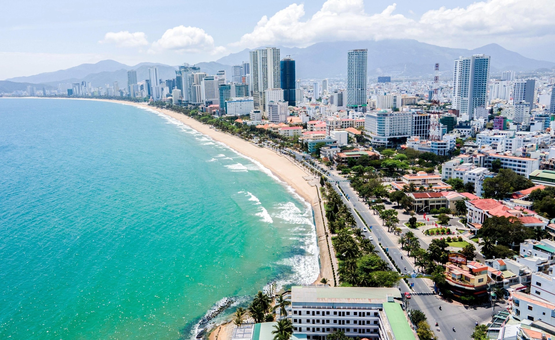 Sau sáp nhập, đây là tỉnh có đường bờ biển dài nhất nước ta, định hướng lên TP trực thuộc trung ương- Ảnh 2. Sau sáp nhập, đây là tỉnh có đường bờ biển dài nhất nước ta, định hướng lên TP trực thuộc trung ương- Ảnh 2.