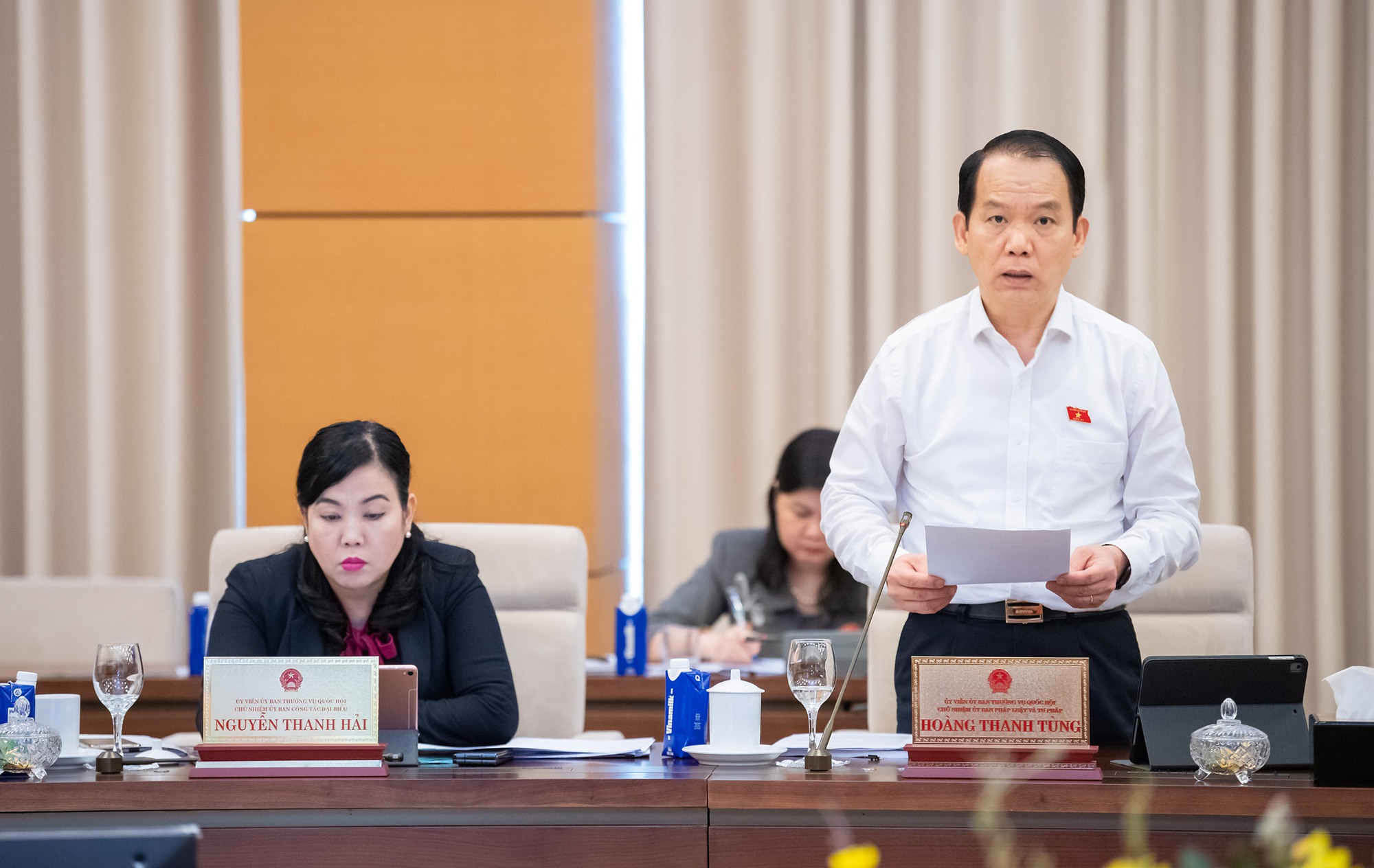 Đề xuất bỏ thi nâng ngạch; bổ nhiệm cán bộ, công chức vào ngạch theo vị trí việc làm- Ảnh 4. Đề xuất bỏ thi nâng ngạch; bổ nhiệm cán bộ, công chức vào ngạch theo vị trí việc làm- Ảnh 4.