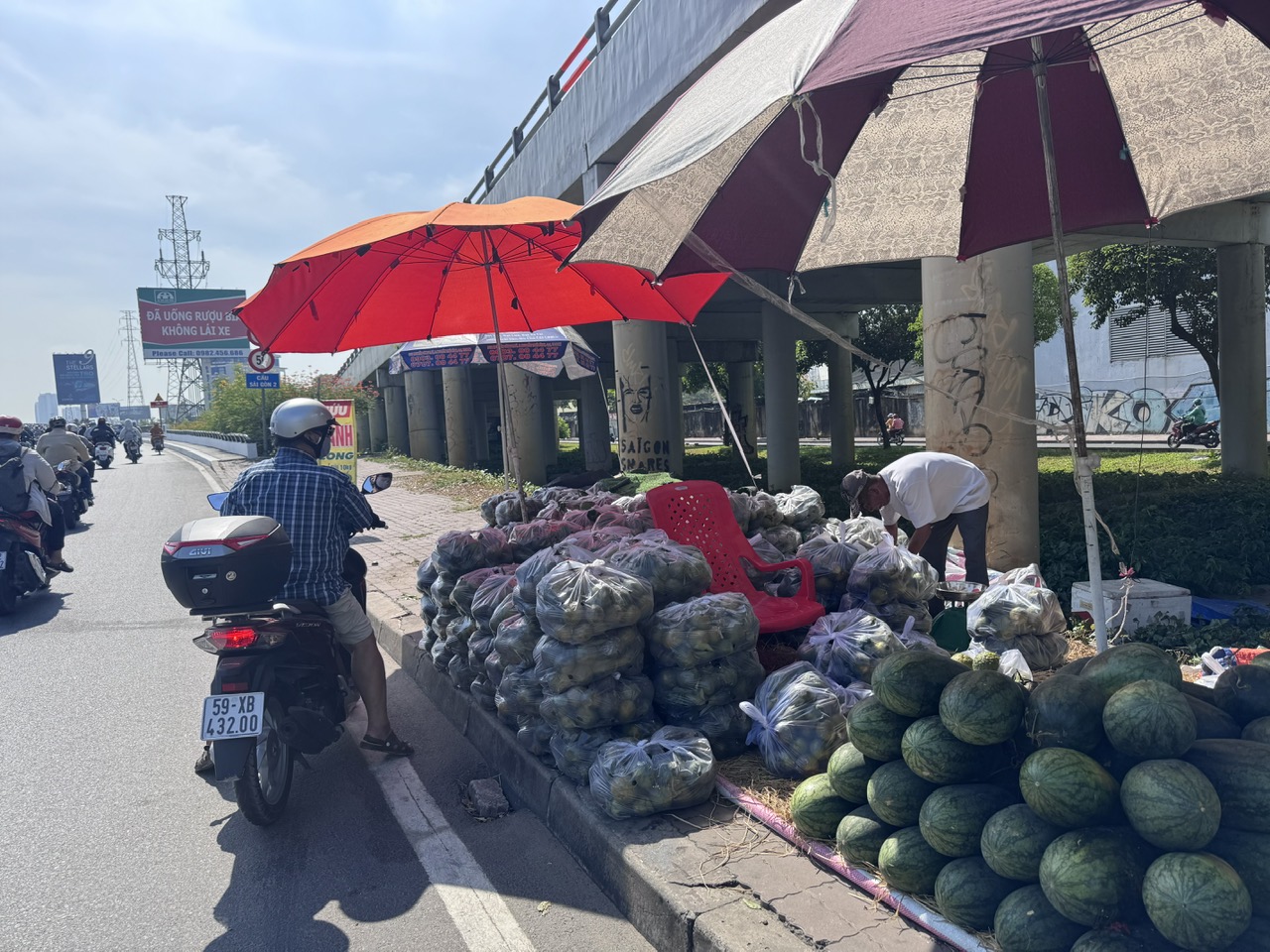 Nắng nóng, cam sành "giải cứu" tăng giá- Ảnh 2. Nắng nóng, cam sành "giải cứu" tăng giá- Ảnh 2.