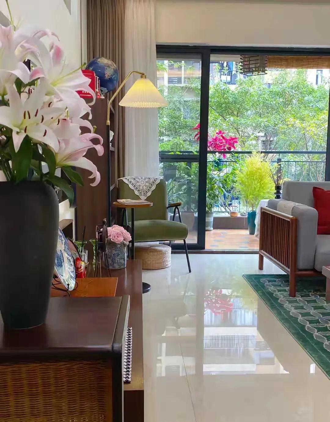 Ngôi nhà 150m² của người phụ nữ về hưu sạch đến mức dân mạng phải thốt lên Ngôi nhà 150m² của người phụ nữ về hưu sạch đến mức dân mạng phải thốt lên