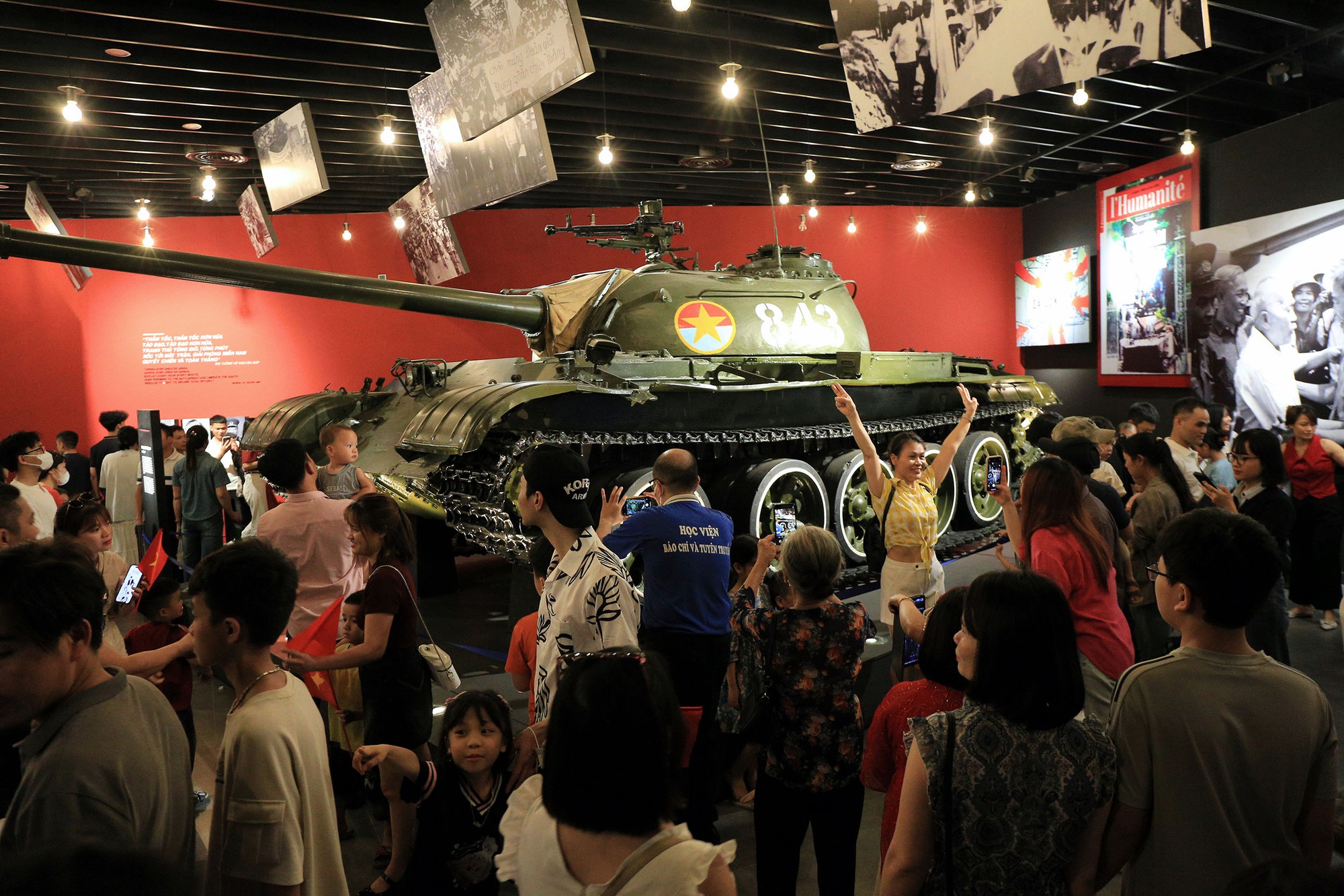 Điều đặc biệt tại Bảo tàng Lịch sử Quân sự Việt Nam trong 5 ngày nghỉ lễ 30/4 - 1/5- Ảnh 3.