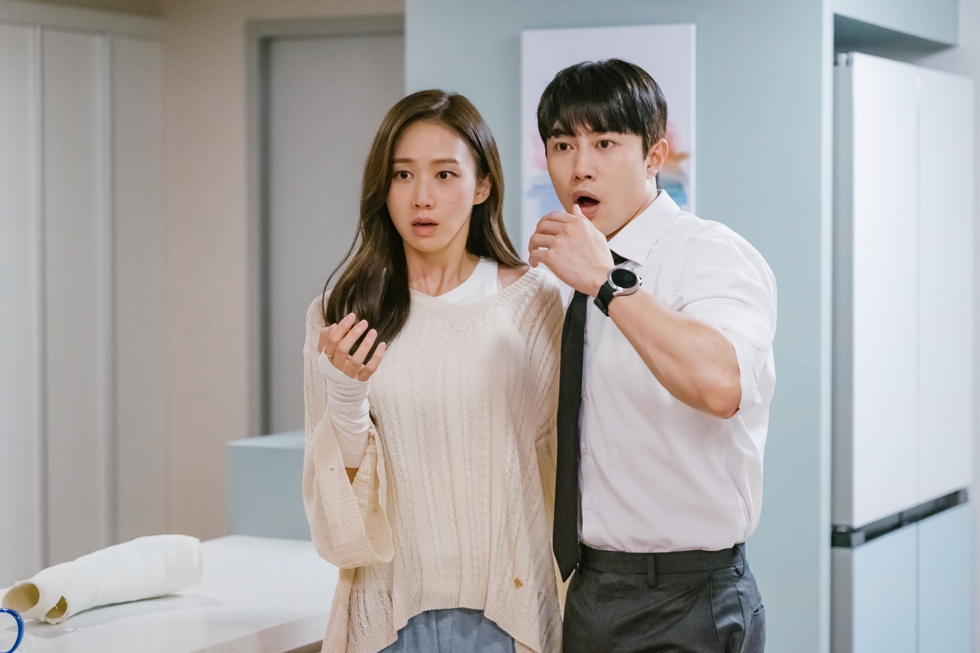 Ngọc nữ "Hoa Hậu Hàn Quốc" bí ẩn nhất làng phim Hàn: Sinh ra ở Mỹ, gia thế nghìn vàng, vóc dáng đẹp từng centimet- Ảnh 5. Ngọc nữ "Hoa Hậu Hàn Quốc" bí ẩn nhất làng phim Hàn: Sinh ra ở Mỹ, gia thế nghìn vàng, vóc dáng đẹp từng centimet- Ảnh 5.