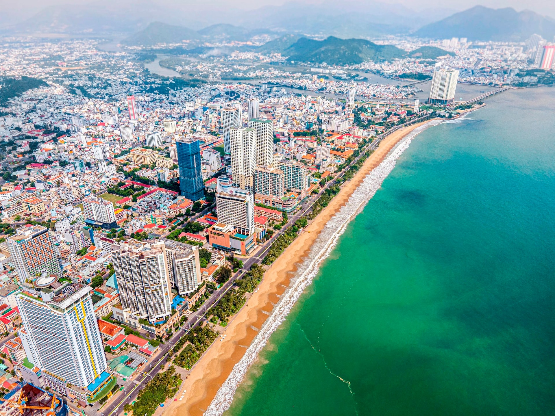 Sau sáp nhập, đây là tỉnh có đường bờ biển dài nhất nước ta, định hướng lên TP trực thuộc trung ương- Ảnh 1. Sau sáp nhập, đây là tỉnh có đường bờ biển dài nhất nước ta, định hướng lên TP trực thuộc trung ương- Ảnh 1.