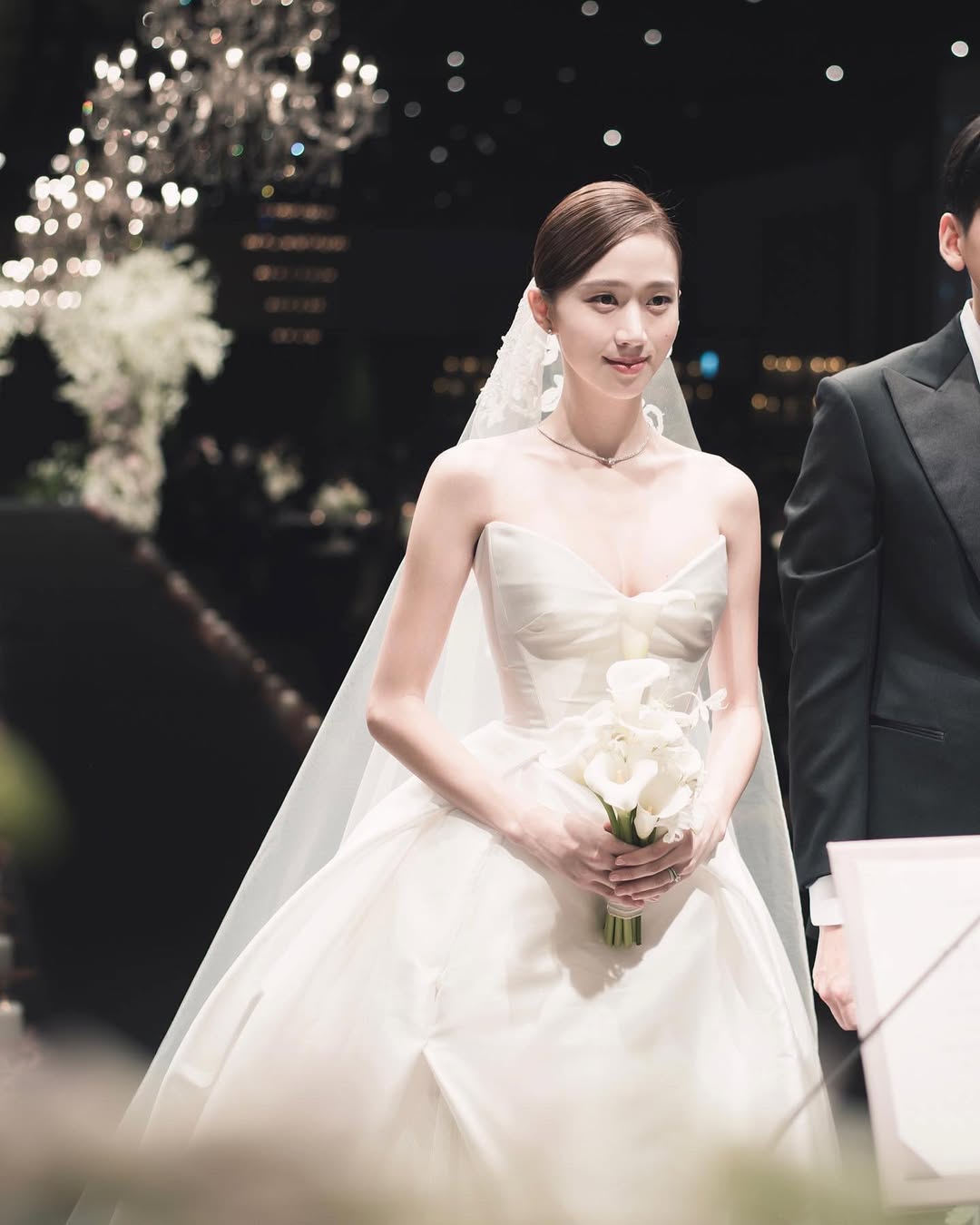 Ngọc nữ "Hoa Hậu Hàn Quốc" bí ẩn nhất làng phim Hàn: Sinh ra ở Mỹ, gia thế nghìn vàng, vóc dáng đẹp từng centimet- Ảnh 6. Ngọc nữ "Hoa Hậu Hàn Quốc" bí ẩn nhất làng phim Hàn: Sinh ra ở Mỹ, gia thế nghìn vàng, vóc dáng đẹp từng centimet- Ảnh 6.