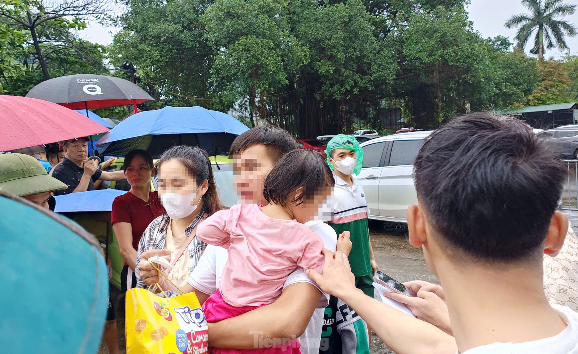 Công an Hà Nội công bố Quyết định đặc xá cho 139 phạm nhân dịp 30/4- Ảnh 15. Công an Hà Nội công bố Quyết định đặc xá cho 139 phạm nhân dịp 30/4- Ảnh 15.