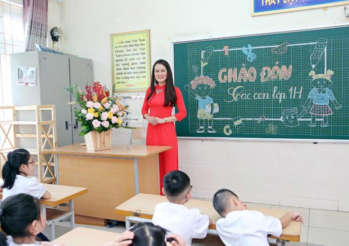 Giáo viên hợp đồng có phải là viên chức?- Ảnh 1. Giáo viên hợp đồng có phải là viên chức?- Ảnh 1.