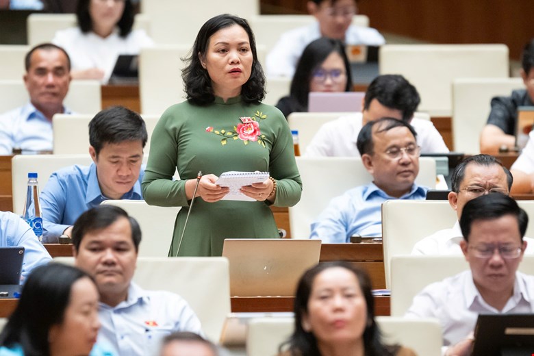 Đề xuất người nổi tiếng quảng cáo sai sự thật phải bồi thường- Ảnh 1. Đề xuất người nổi tiếng quảng cáo sai sự thật phải bồi thường- Ảnh 1.