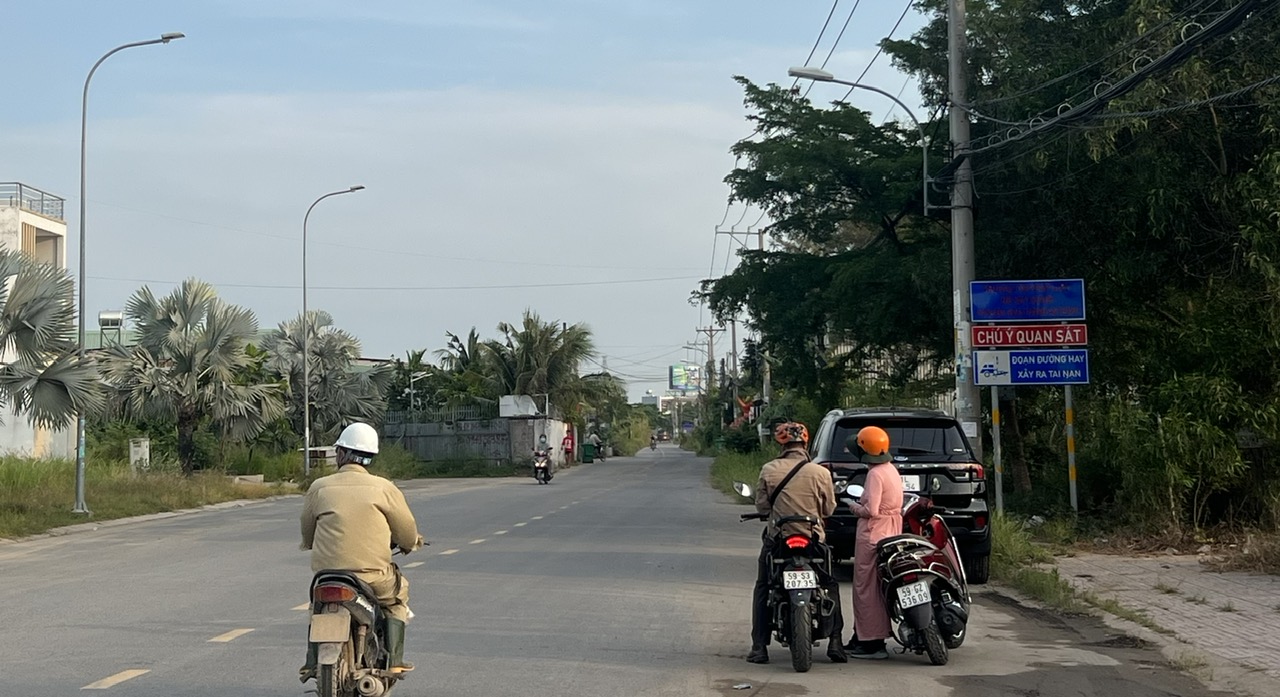 Đất nền quận 9 có diễn biến mới: Người mua “ráo riết” tìm chủ, chủ đất chốt một câu: “Tôi không bán”- Ảnh 1. Đất nền quận 9 có diễn biến mới: Người mua “ráo riết” tìm chủ, chủ đất chốt một câu: “Tôi không bán”- Ảnh 1.