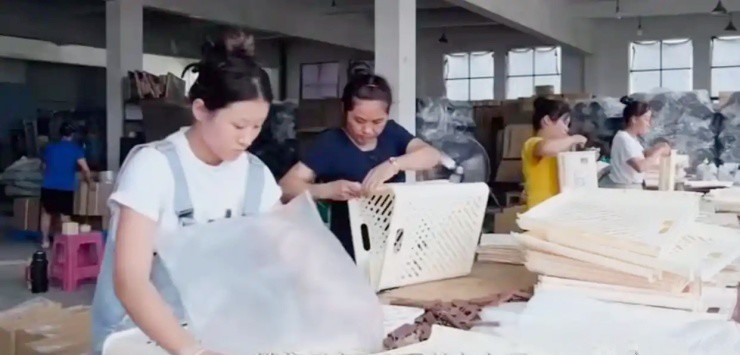 GenZ kiếm nghìn tỉ/năm nhờ thứ “gấp ra, gấp vào” mà ai cũng cần- Ảnh 2. GenZ kiếm nghìn tỉ/năm nhờ thứ “gấp ra, gấp vào” mà ai cũng cần- Ảnh 2.
