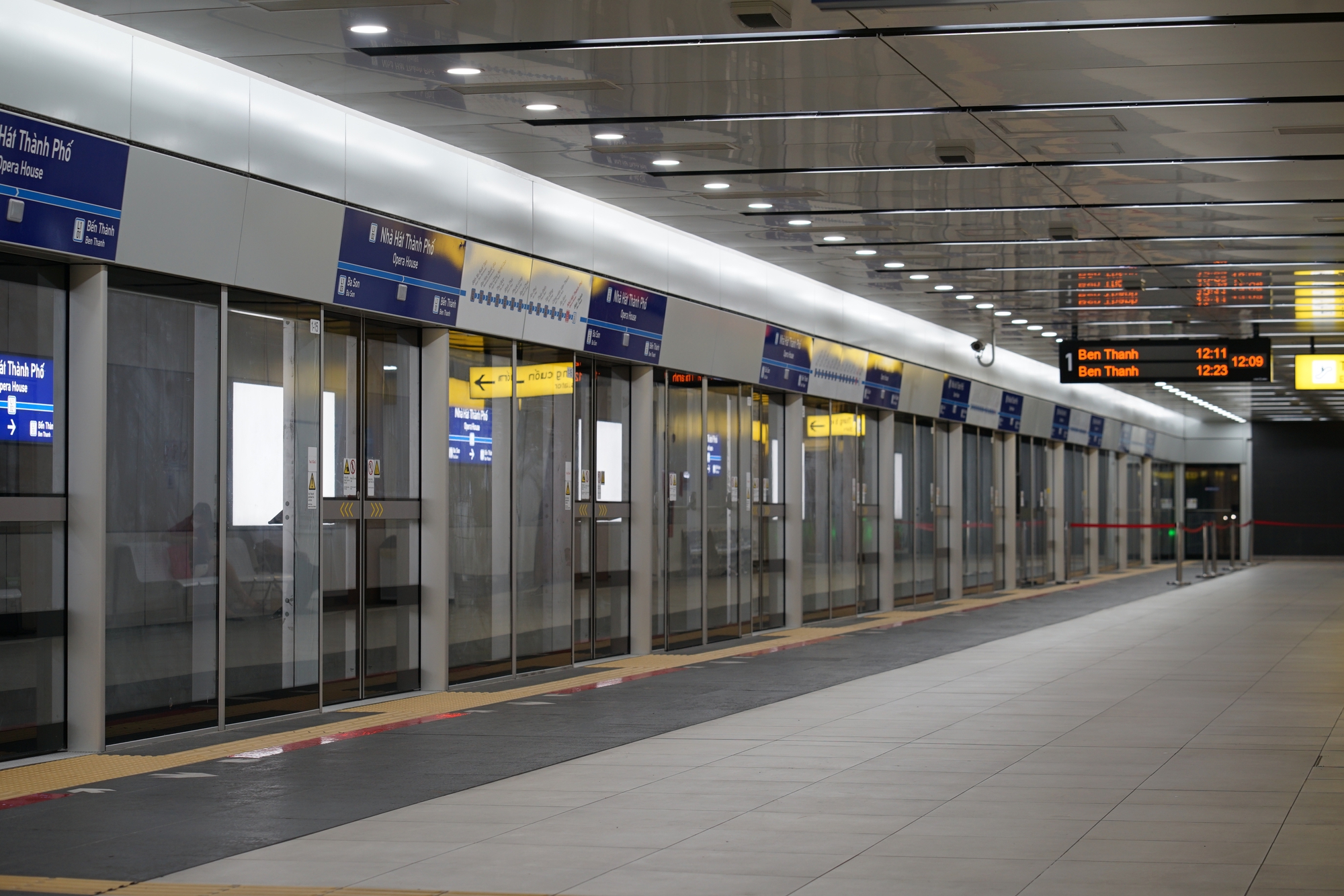 Thực hư Metro số 1 cấm chụp ảnh: Địa điểm sống ảo đình đám của giới trẻ TP.HCM có còn tự do check-in?- Ảnh 2. Thực hư Metro số 1 cấm chụp ảnh: Địa điểm sống ảo đình đám của giới trẻ TP.HCM có còn tự do check-in?- Ảnh 2.
