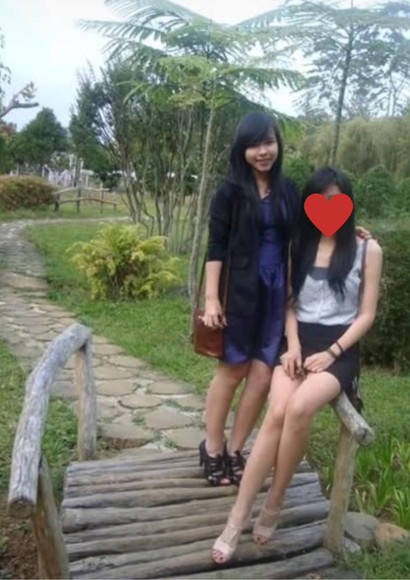 Viral ảnh hiếm của Viên Minh-vợ Công Phượng: Nhan sắc khác xa hiện tại, khí chất tiểu thư trâm anh thế phiệt khó giấu- Ảnh 4.