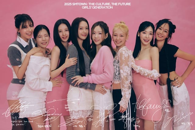"Nữ chính ngôn tình" Sooyoung (SNSD): Gia thế và sự nghiệp miễn chê, có mối tình 13 năm "ngọt nhất showbiz", giờ còn "chào sân" Hollywood!- Ảnh 3. "Nữ chính ngôn tình" Sooyoung (SNSD): Gia thế và sự nghiệp miễn chê, có mối tình 13 năm "ngọt nhất showbiz", giờ còn "chào sân" Hollywood!- Ảnh 3.