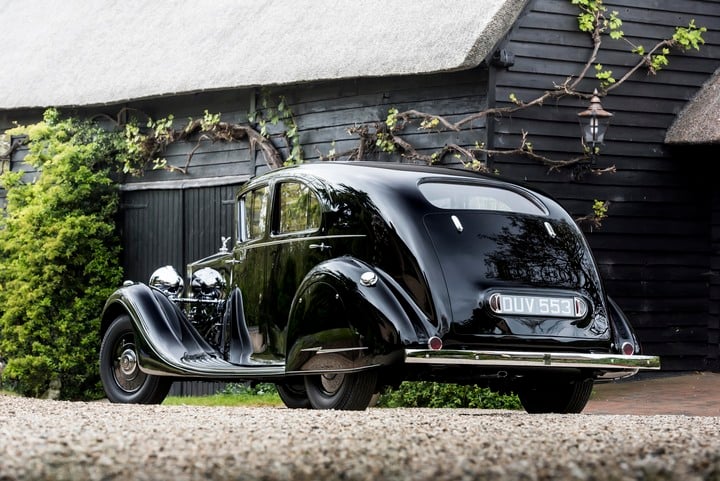 Rolls-Royce Phantom – Huyền thoại trăm năm trên bánh xe thời gian- Ảnh 6. Rolls-Royce Phantom – Huyền thoại trăm năm trên bánh xe thời gian- Ảnh 6.