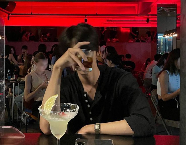 7 loại đồ uống “phá hoại” tim mạch nhanh nhất theo chuyên gia, uống 1 chai này tương đương nhai 10 thìa đường- Ảnh 2. 7 loại đồ uống “phá hoại” tim mạch nhanh nhất theo chuyên gia, uống 1 chai này tương đương nhai 10 thìa đường- Ảnh 2.