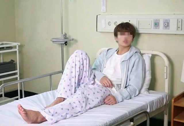 Báo động: 5 thói quen tưởng vô hại nhưng đang “bào mòn” đường ruột, mở lối cho ung thư trực tràng- Ảnh 1. Báo động: 5 thói quen tưởng vô hại nhưng đang “bào mòn” đường ruột, mở lối cho ung thư trực tràng- Ảnh 1.