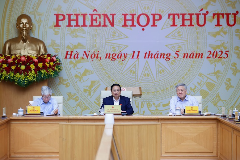 TỔNG THUẬT: Thủ tướng chủ trì phiên họp thứ 4 Ban chỉ đạo Trung ương về xóa nhà tạm, nhà dột nát- Ảnh 1. TỔNG THUẬT: Thủ tướng chủ trì phiên họp thứ 4 Ban chỉ đạo Trung ương về xóa nhà tạm, nhà dột nát- Ảnh 1.