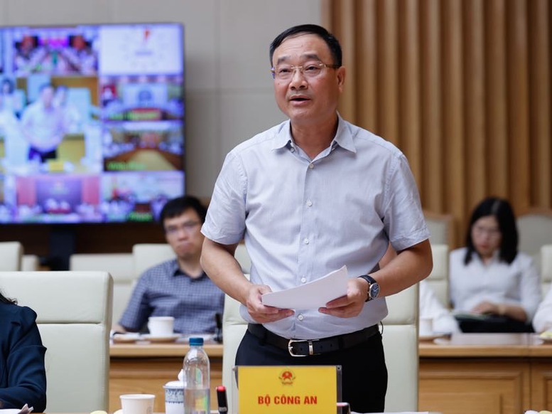 TỔNG THUẬT: Thủ tướng chủ trì phiên họp thứ 4 Ban chỉ đạo Trung ương về xóa nhà tạm, nhà dột nát- Ảnh 9. TỔNG THUẬT: Thủ tướng chủ trì phiên họp thứ 4 Ban chỉ đạo Trung ương về xóa nhà tạm, nhà dột nát- Ảnh 9.