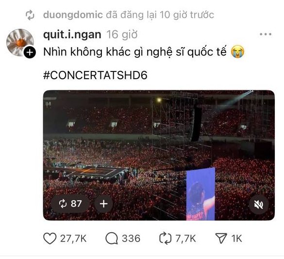 Nam ca sĩ “quỳ lạy” khán giả dưới cơn mưa, hàng chục nghìn người đồng ca hit quốc dân không khác gì concert quốc tế!- Ảnh 1. Nam ca sĩ “quỳ lạy” khán giả dưới cơn mưa, hàng chục nghìn người đồng ca hit quốc dân không khác gì concert quốc tế!- Ảnh 1.
