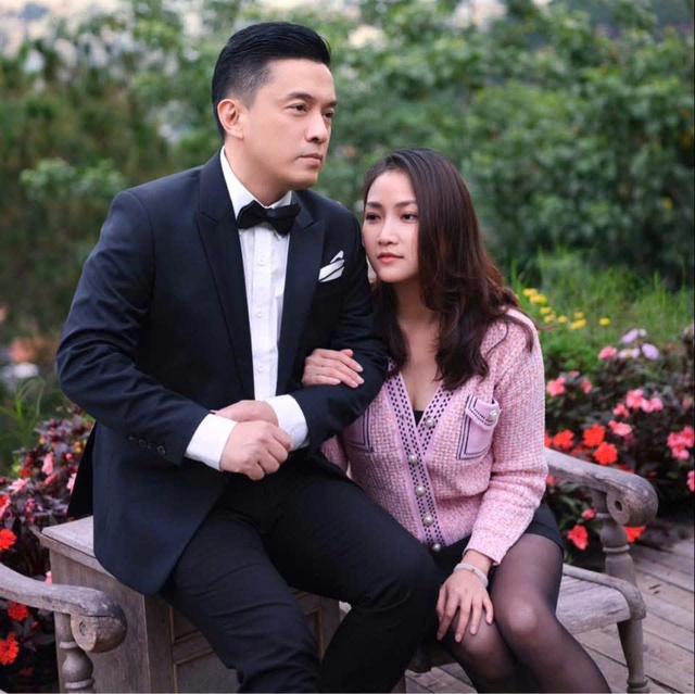 HOT: Lam Trường và vợ kém 17 tuổi bí mật đón con thứ 2- Ảnh 6. HOT: Lam Trường và vợ kém 17 tuổi bí mật đón con thứ 2- Ảnh 6.
