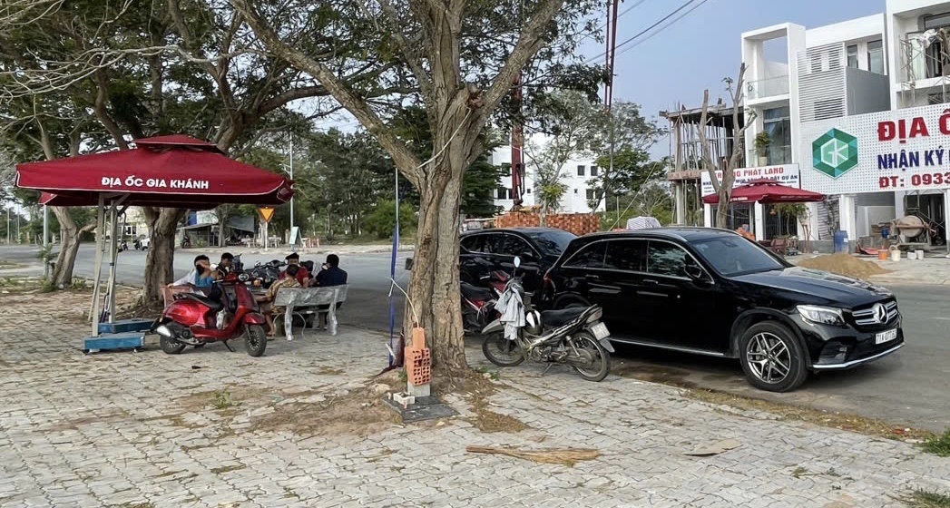 Không có hàng để bán, môi giới “lùng sục” chủ đất, giá cao vẫn có người mua- Ảnh 5.