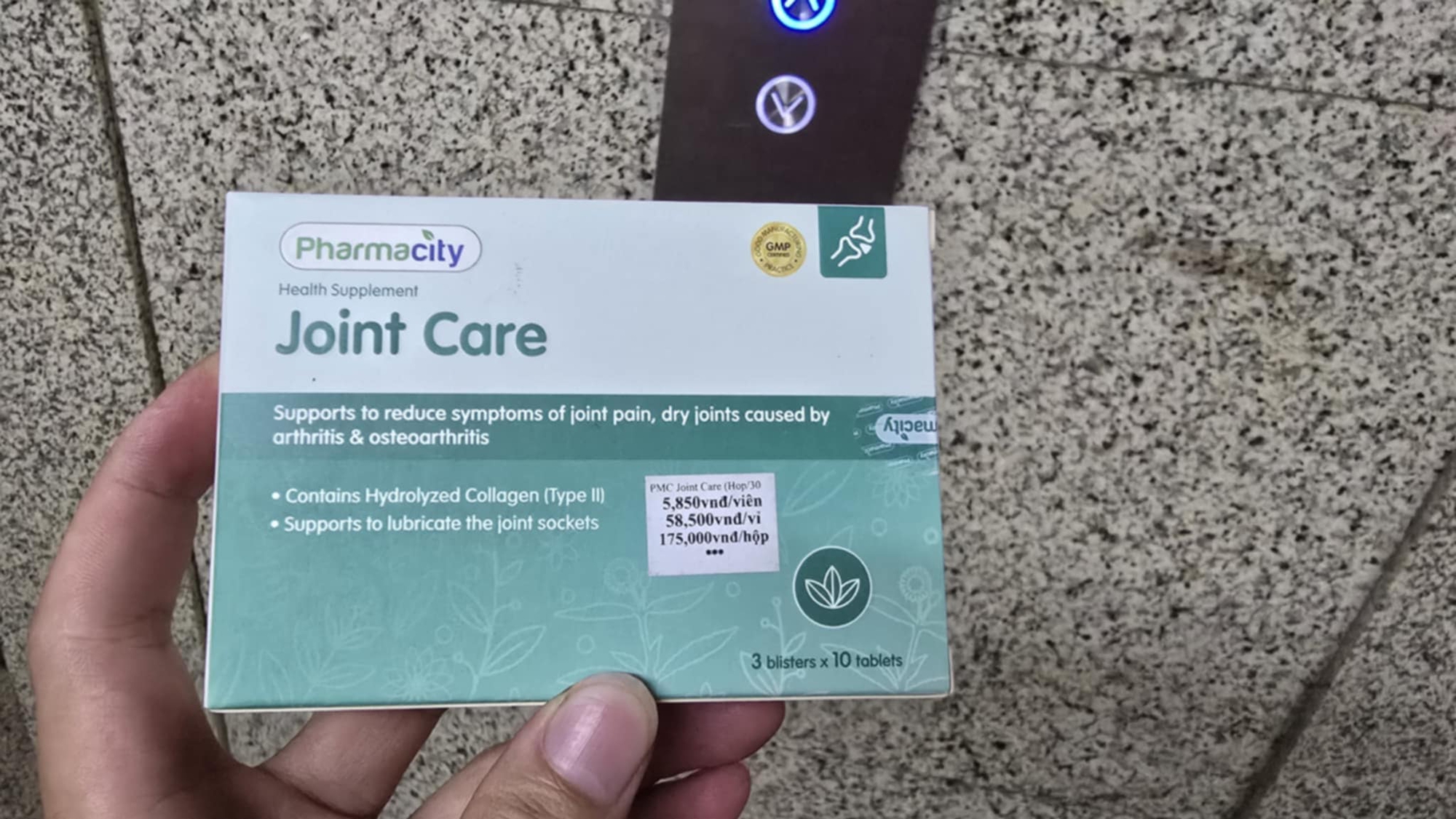 Mua sản phẩm tại Pharmacity suốt 1 năm, khách hàng "sốc" khi kiểm tra thông tin nhà sản xuất- Ảnh 2. Mua sản phẩm tại Pharmacity suốt 1 năm, khách hàng "sốc" khi kiểm tra thông tin nhà sản xuất- Ảnh 2.