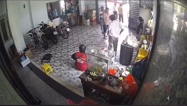 Bắt tạm giam Nguyễn Thái Tú- Ảnh 2. Bắt tạm giam Nguyễn Thái Tú- Ảnh 2.