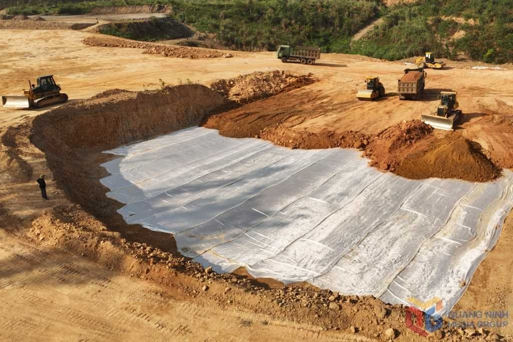 "Đại công trường" dự án gần 2.000 tỷ nối liền hai thành phố: Hạ dốc, cắt cua, hạ nền 30 mét- Ảnh 3. "Đại công trường" dự án gần 2.000 tỷ nối liền hai thành phố: Hạ dốc, cắt cua, hạ nền 30 mét- Ảnh 3.