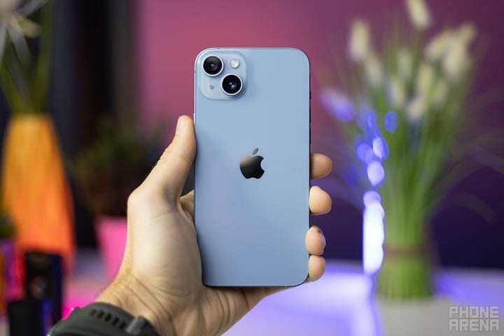 Apple giảm giá, doanh số các dòng iPhone cũ tăng mạnh- Ảnh 3. Apple giảm giá, doanh số các dòng iPhone cũ tăng mạnh- Ảnh 3.