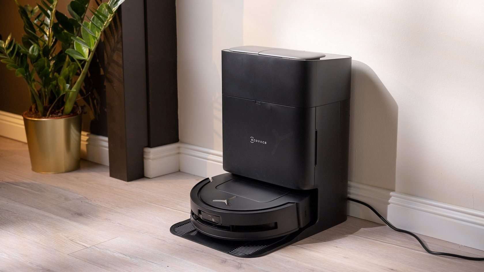 Ecovacs đặt cược vào chổi lau Ozmo Roller – và họ đã đúng- Ảnh 2. Ecovacs đặt cược vào chổi lau Ozmo Roller – và họ đã đúng- Ảnh 2.