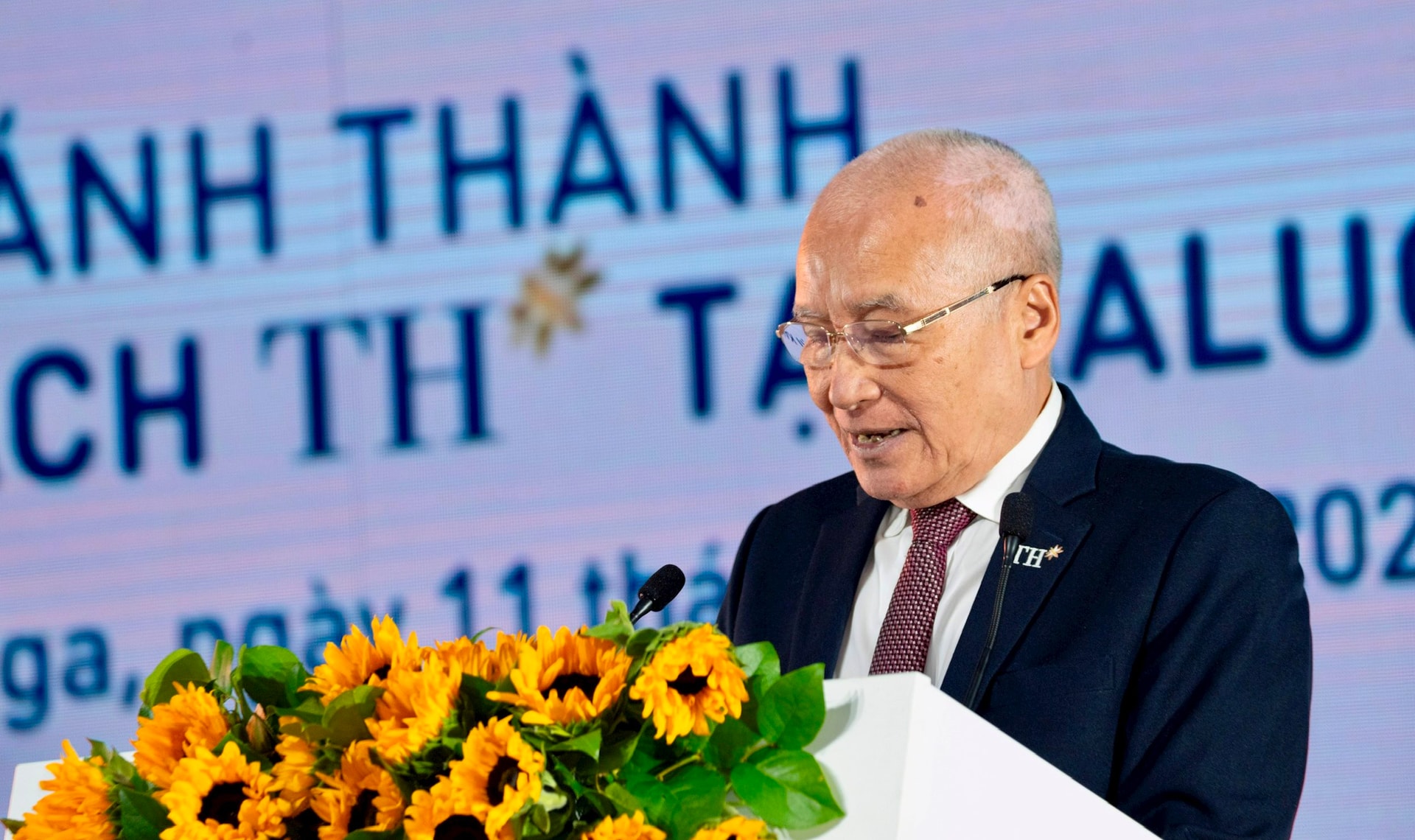 Tổng Bí thư chứng kiến "kỳ tích sữa Việt” tại Nga: Dấu mốc mới trên đường TH chinh phục thế giới- Ảnh 4. Tổng Bí thư chứng kiến "kỳ tích sữa Việt” tại Nga: Dấu mốc mới trên đường TH chinh phục thế giới- Ảnh 4.