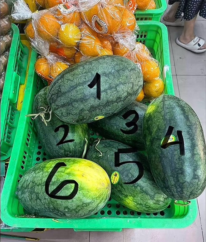 Không rành đi chợ nhưng chỉ làm đúng điều này cô gái khiến cả nhà nhìn bằng ánh mắt khác- Ảnh 9. Không rành đi chợ nhưng chỉ làm đúng điều này cô gái khiến cả nhà nhìn bằng ánh mắt khác- Ảnh 9.