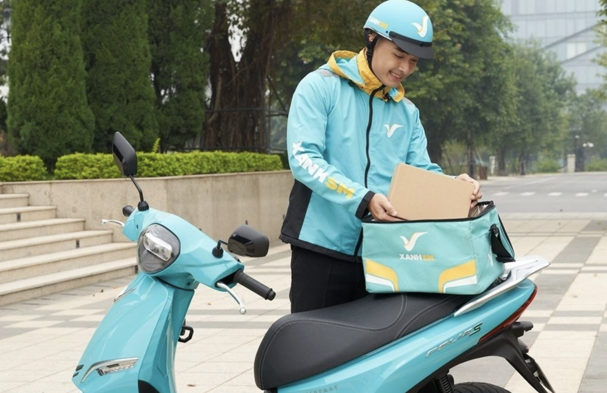 Nóng: Xanh SM 'lấn sân' sang lĩnh vực giao đồ ăn, cạnh tranh trực tiếp với Shopee Food và Grab Food- Ảnh 1. Nóng: Xanh SM 'lấn sân' sang lĩnh vực giao đồ ăn, cạnh tranh trực tiếp với Shopee Food và Grab Food- Ảnh 1.