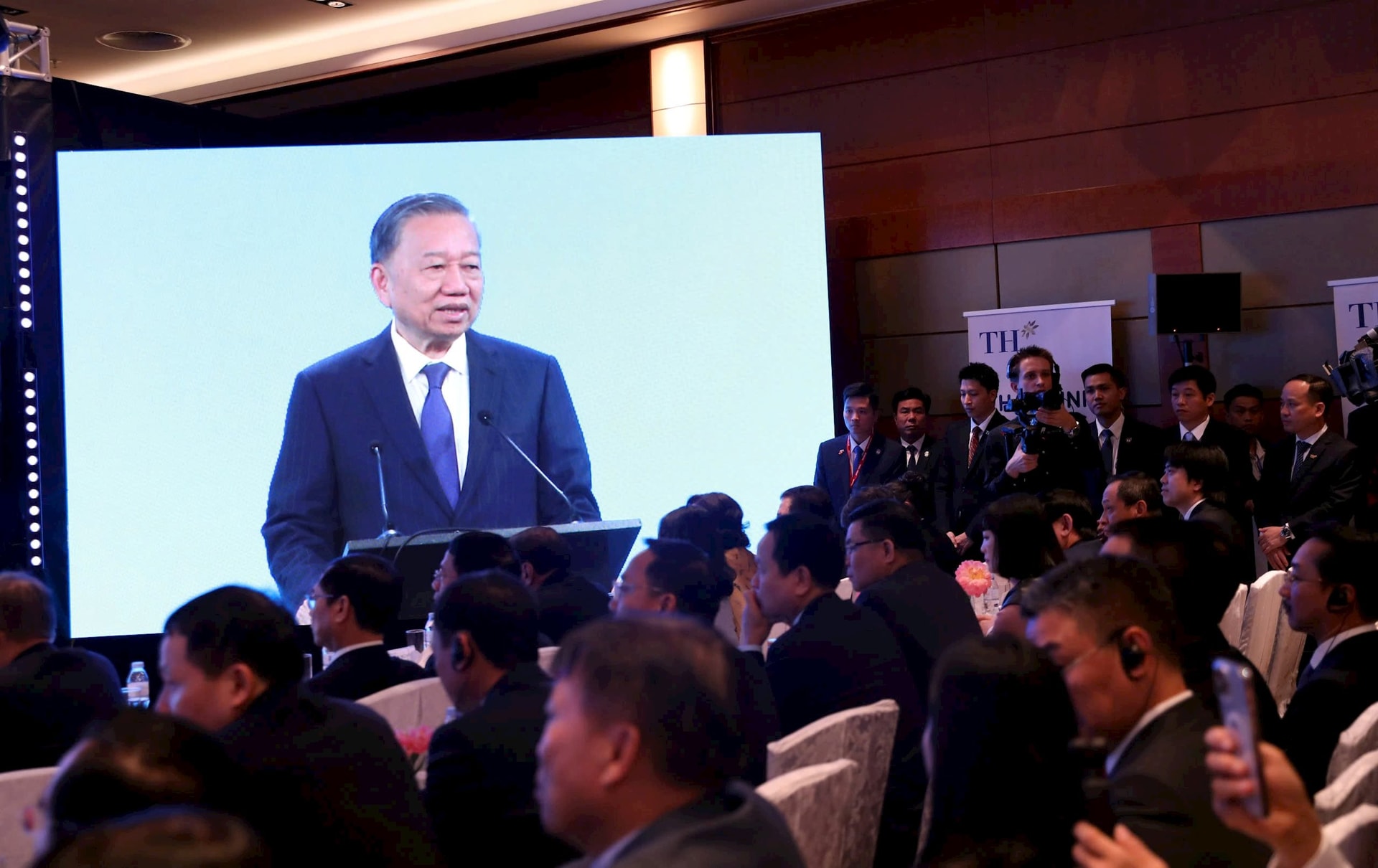 Tổng Bí thư chứng kiến "kỳ tích sữa Việt” tại Nga: Dấu mốc mới trên đường TH chinh phục thế giới- Ảnh 1. Tổng Bí thư chứng kiến "kỳ tích sữa Việt” tại Nga: Dấu mốc mới trên đường TH chinh phục thế giới- Ảnh 1.
